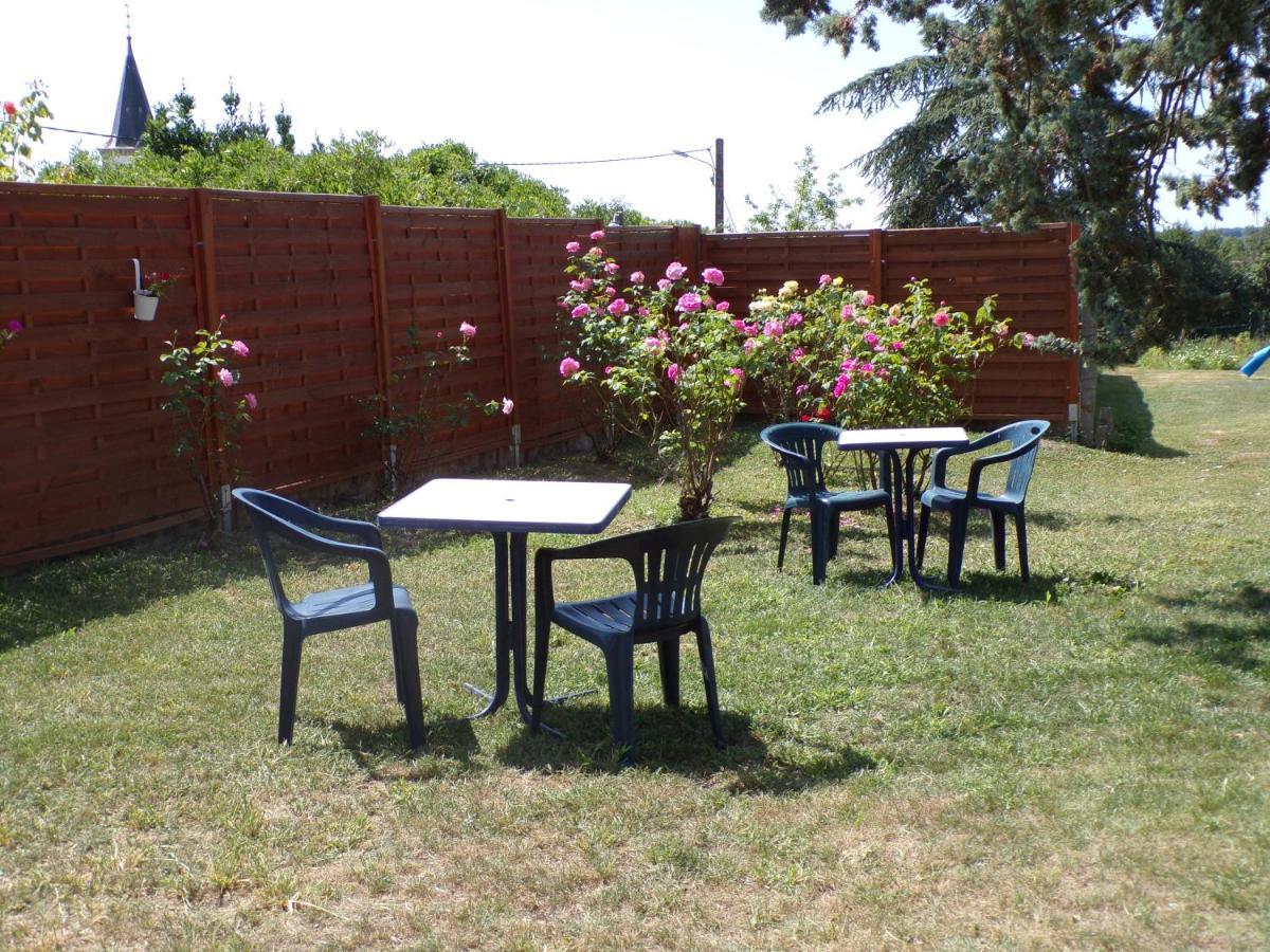 A La Belle Etoile Acomodação com café da manhã Mery-sur-Cher Exterior foto